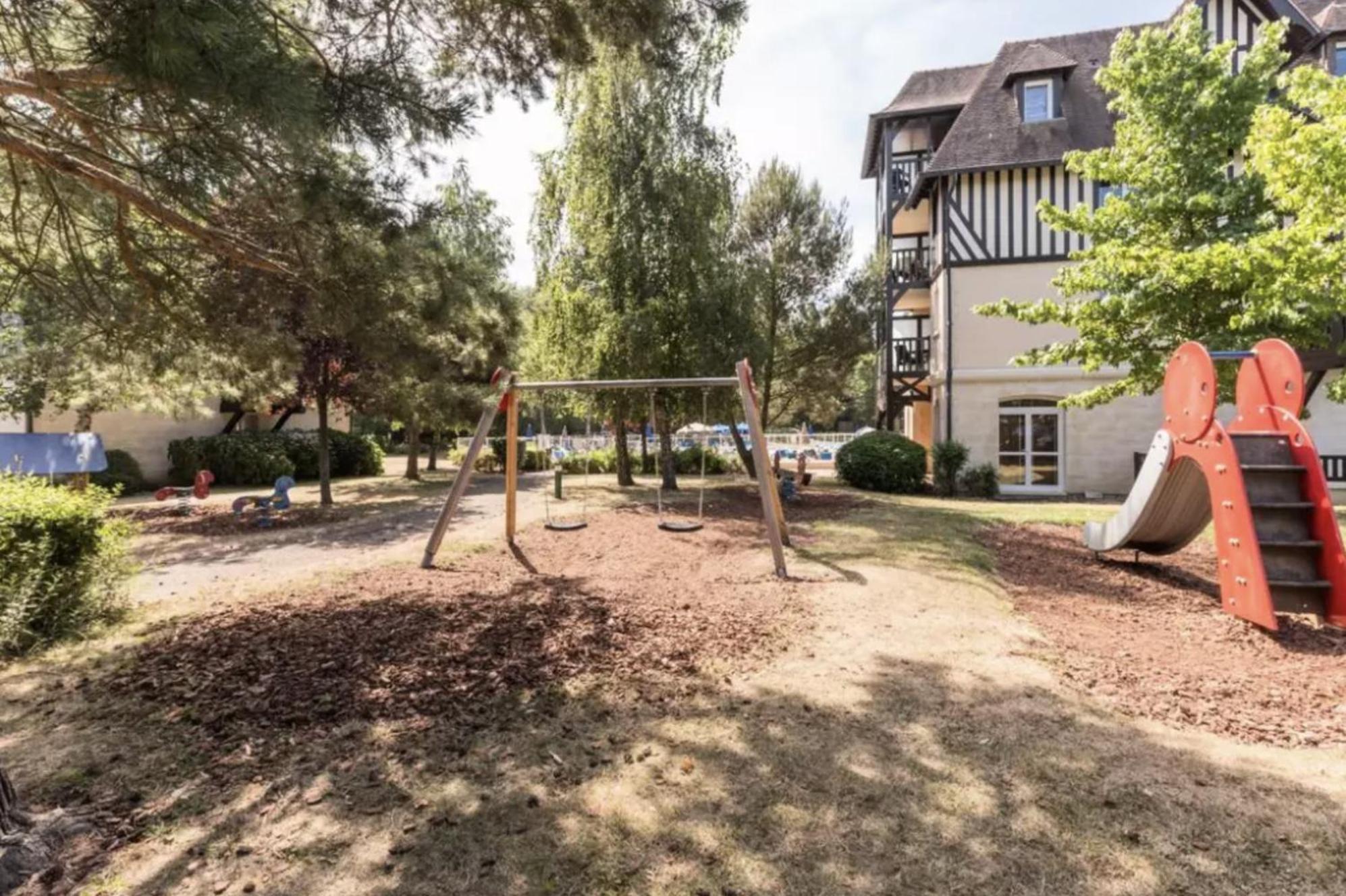 Cosy Ground Floor 4005,La Residence Du Golf Deauville Bagian luar foto